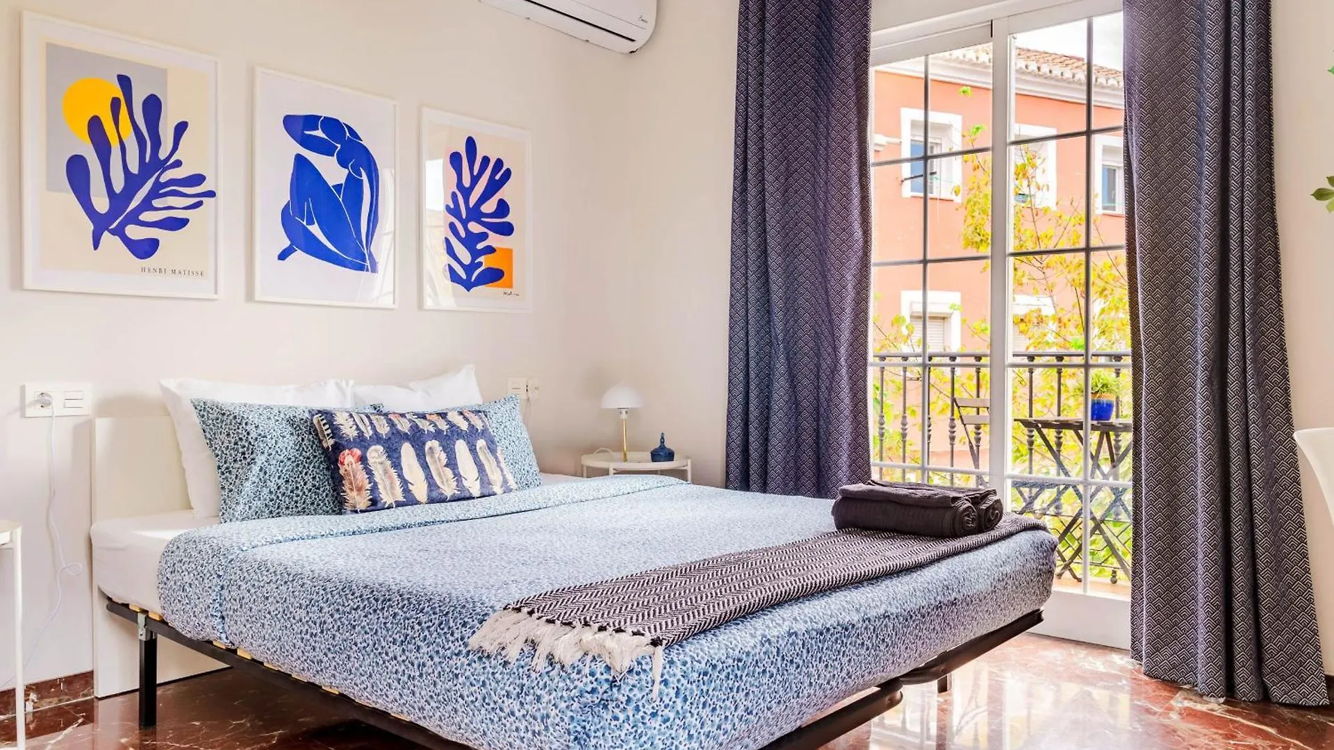 Casa La Fontana - Hostatel Bed & Breakfast Granada
