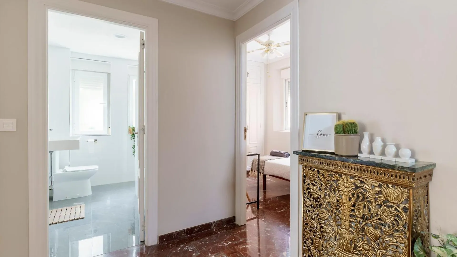 Casa La Fontana - Hostatel Bed & Breakfast Granada